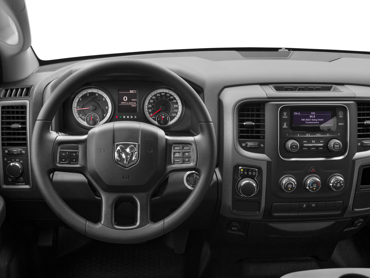2017 RAM 1500 Express Crew Cab 4x4 5'7' Box