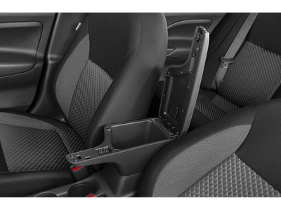 2022 Nissan Versa 1.6 S