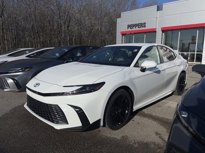 2026 Toyota Camry SE AWD