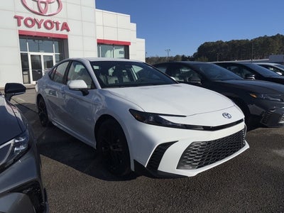 2026 Toyota Camry SE AWD
