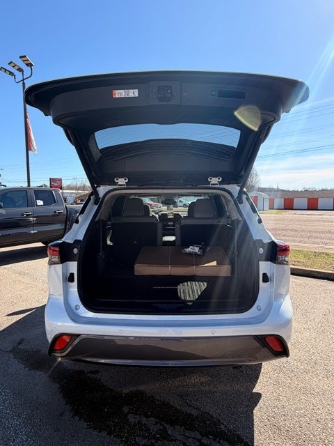 2026 Toyota Highlander Limited