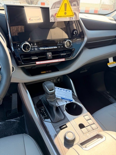 2026 Toyota Highlander Limited