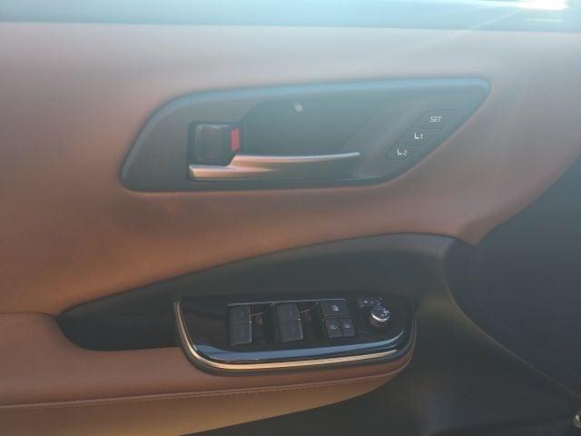 2026 Toyota Toyota Crown Signia XLE