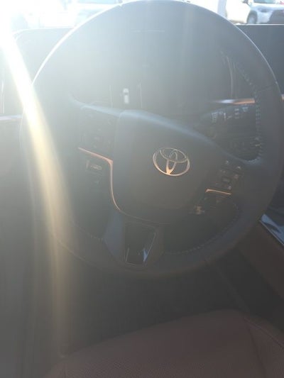 2026 Toyota Toyota Crown Signia XLE