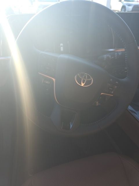 2026 Toyota Toyota Crown Signia XLE