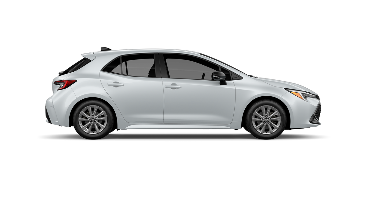 2027 Toyota Corolla Hatchback SE