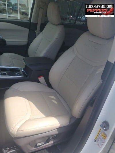 2023 Ford Explorer Platinum