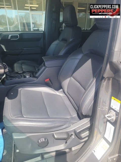 2025 Ford Bronco Badlands 4X4