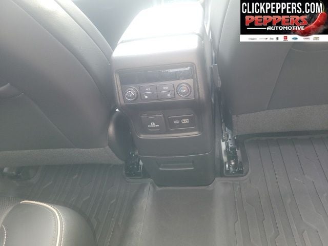 2023 GMC Acadia Denali 4X2