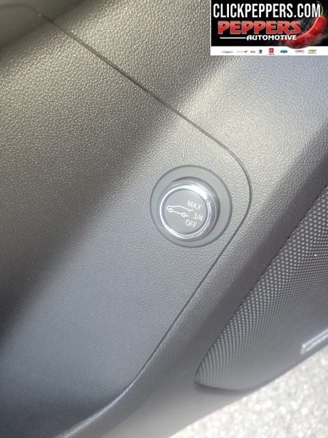 2023 GMC Acadia Denali 4X2