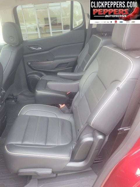 2023 GMC Acadia Denali 4X2