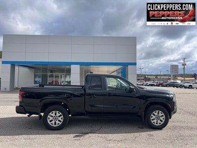 2024 Nissan Frontier SV
