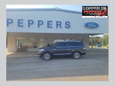 2024 Lincoln Navigator Premiere