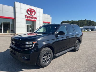 2025 Ford Expedition Active