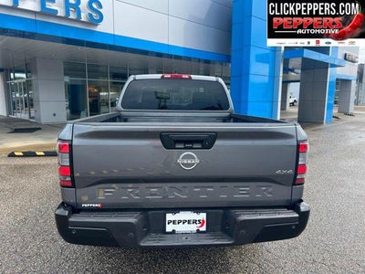 2022 Nissan Frontier S