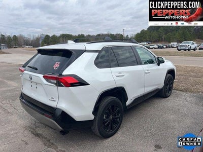 2024 Toyota RAV4 Hybrid SE
