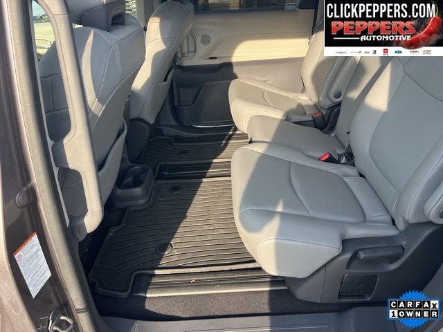 2022 Toyota Sienna XLE