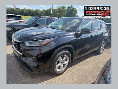 2023 Toyota Highlander LE