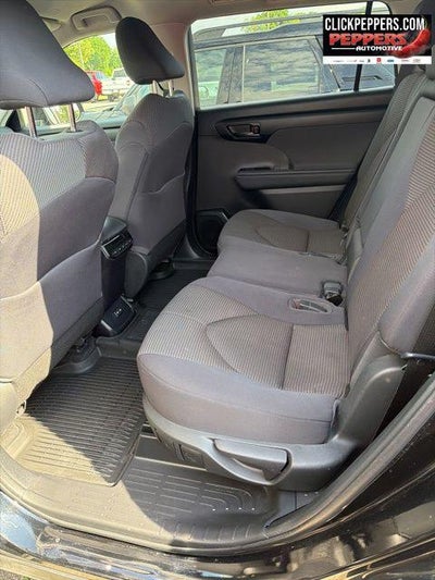 2023 Toyota Highlander LE