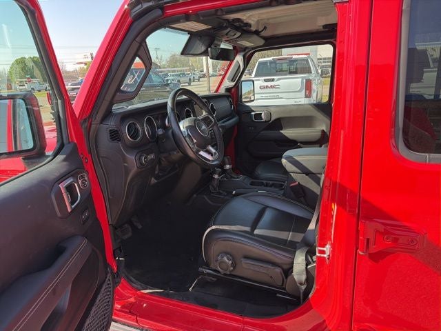 2022 Jeep Wrangler Unlimited Sahara 4x4