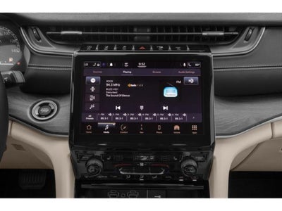 2022 Jeep Grand Cherokee L Laredo 4x4