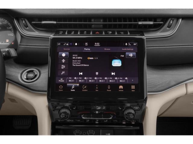 2022 Jeep Grand Cherokee L Laredo 4x4