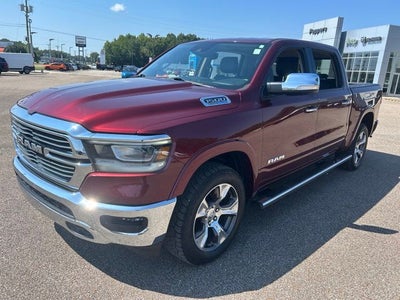 2021 RAM 1500 Laramie Crew Cab 4x4 5'7' Box