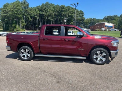 2021 RAM 1500 Laramie Crew Cab 4x4 5'7' Box