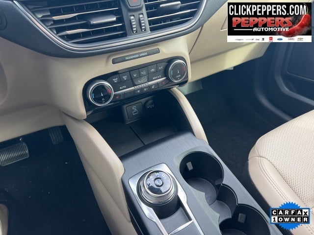 2022 Ford Escape Titanium