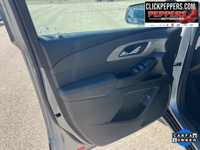 2023 Chevrolet Traverse AWD LT Cloth