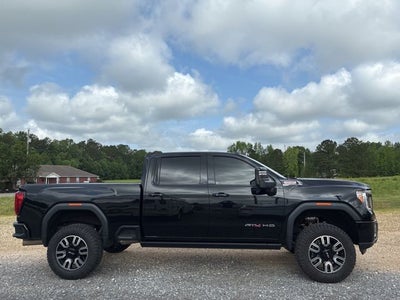 2021 GMC Sierra 2500HD 4WD Crew Cab Standard Bed AT4