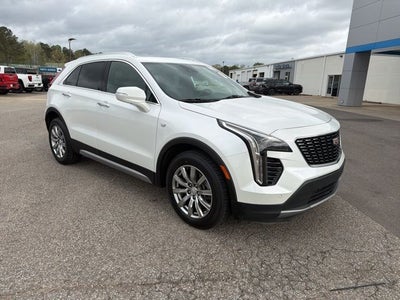 2023 Cadillac XT4 Premium Luxury