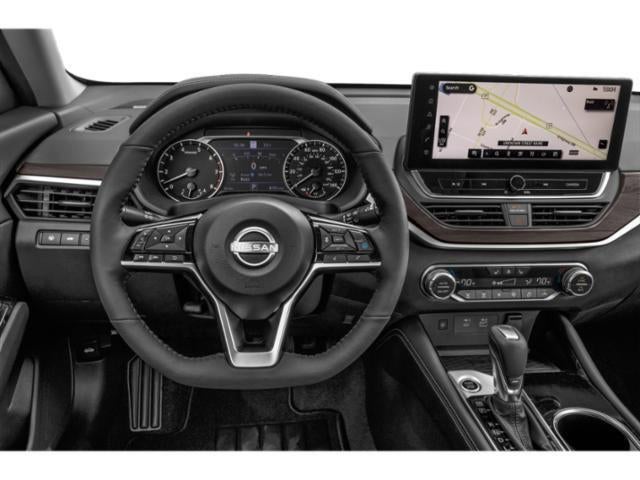 2025 Nissan Altima SL FWD