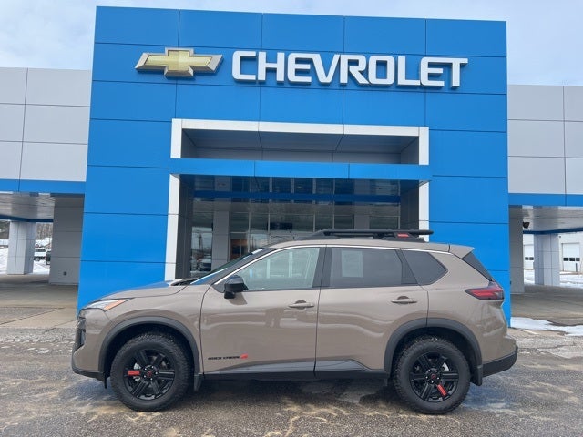 2025 Nissan Rogue Rock Creek