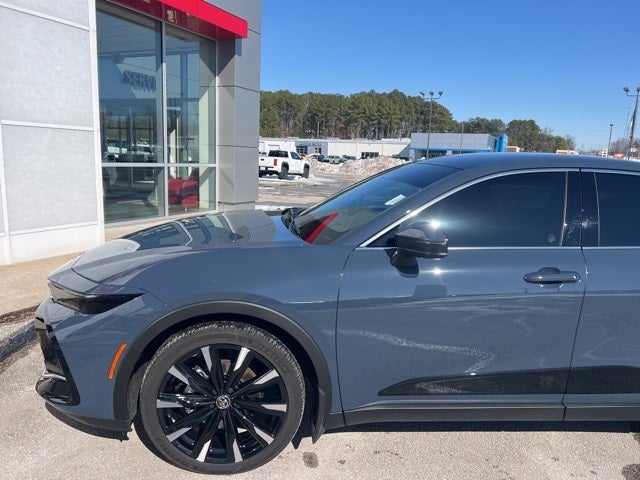 2025 Toyota Crown Platinum