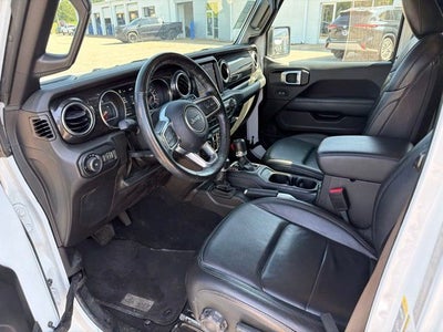 2022 Jeep Wrangler Unlimited Sahara Altitude