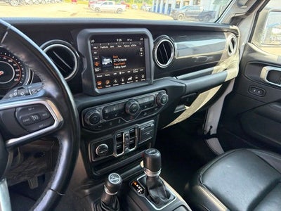 2022 Jeep Wrangler Unlimited Sahara Altitude