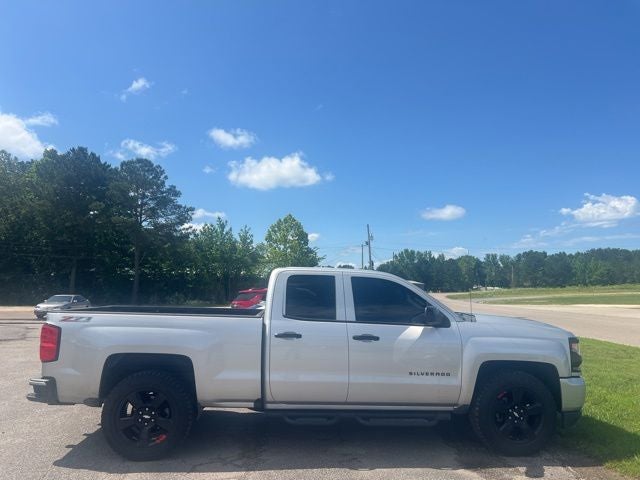 2017 Chevrolet Silverado 1500 LT LT2