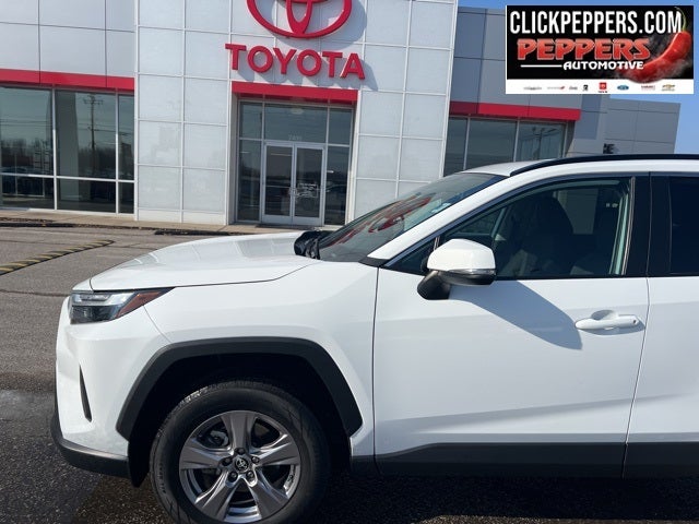 2023 Toyota RAV4 XLE