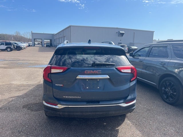 2024 GMC Terrain SLT