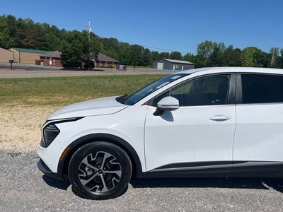 2024 Kia Sportage EX